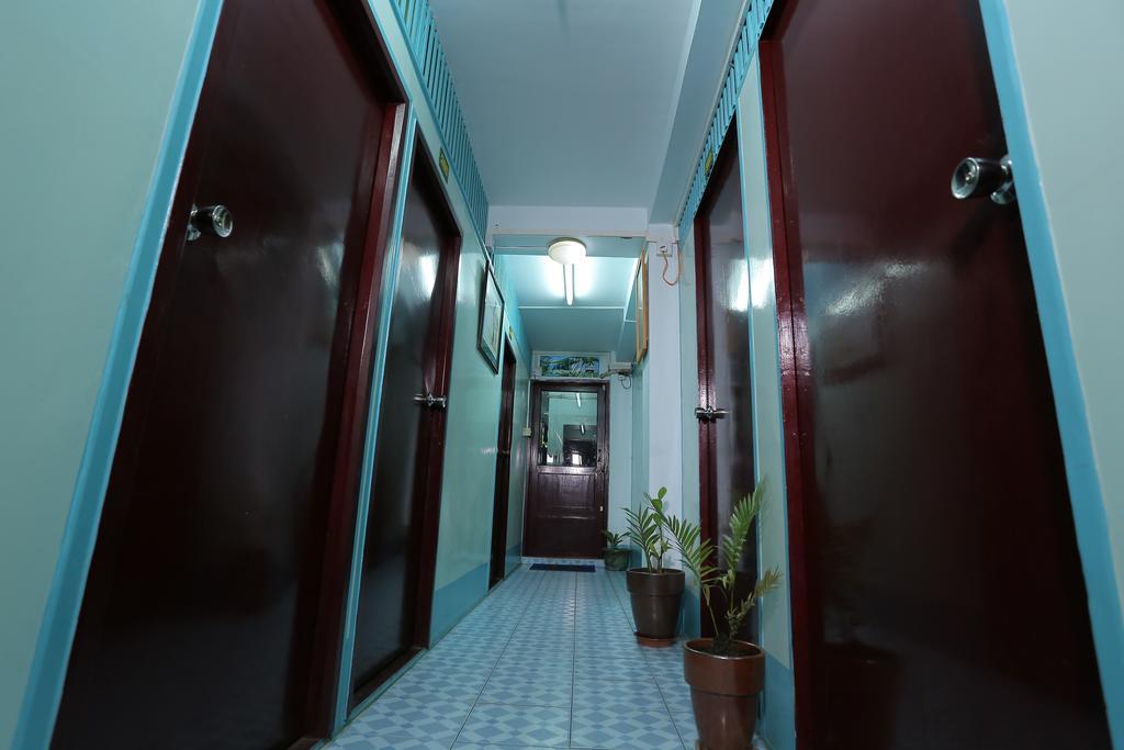 Chan Myae Thar Guest House Yangon Ngoại thất bức ảnh