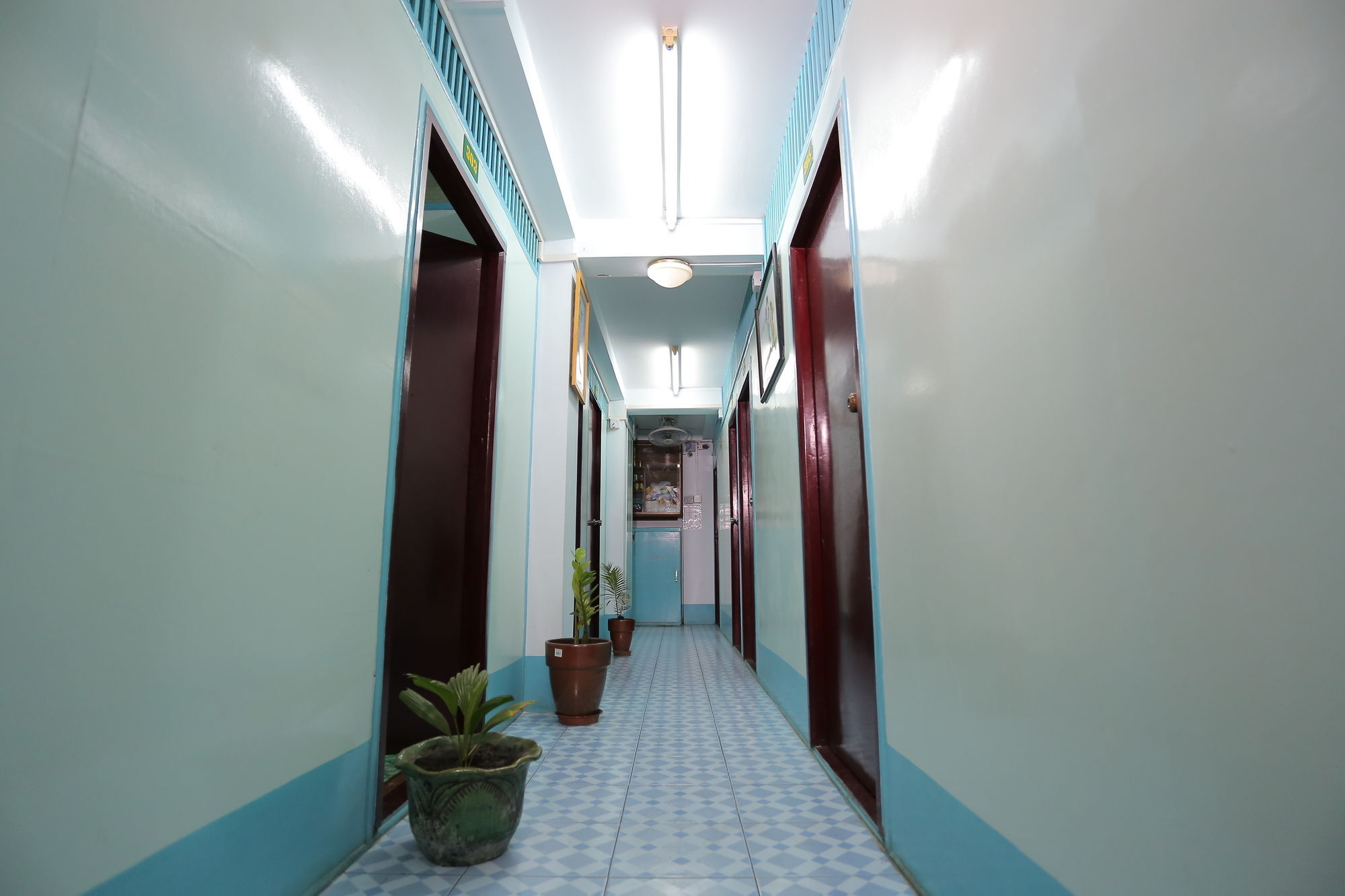 Chan Myae Thar Guest House Yangon Ngoại thất bức ảnh